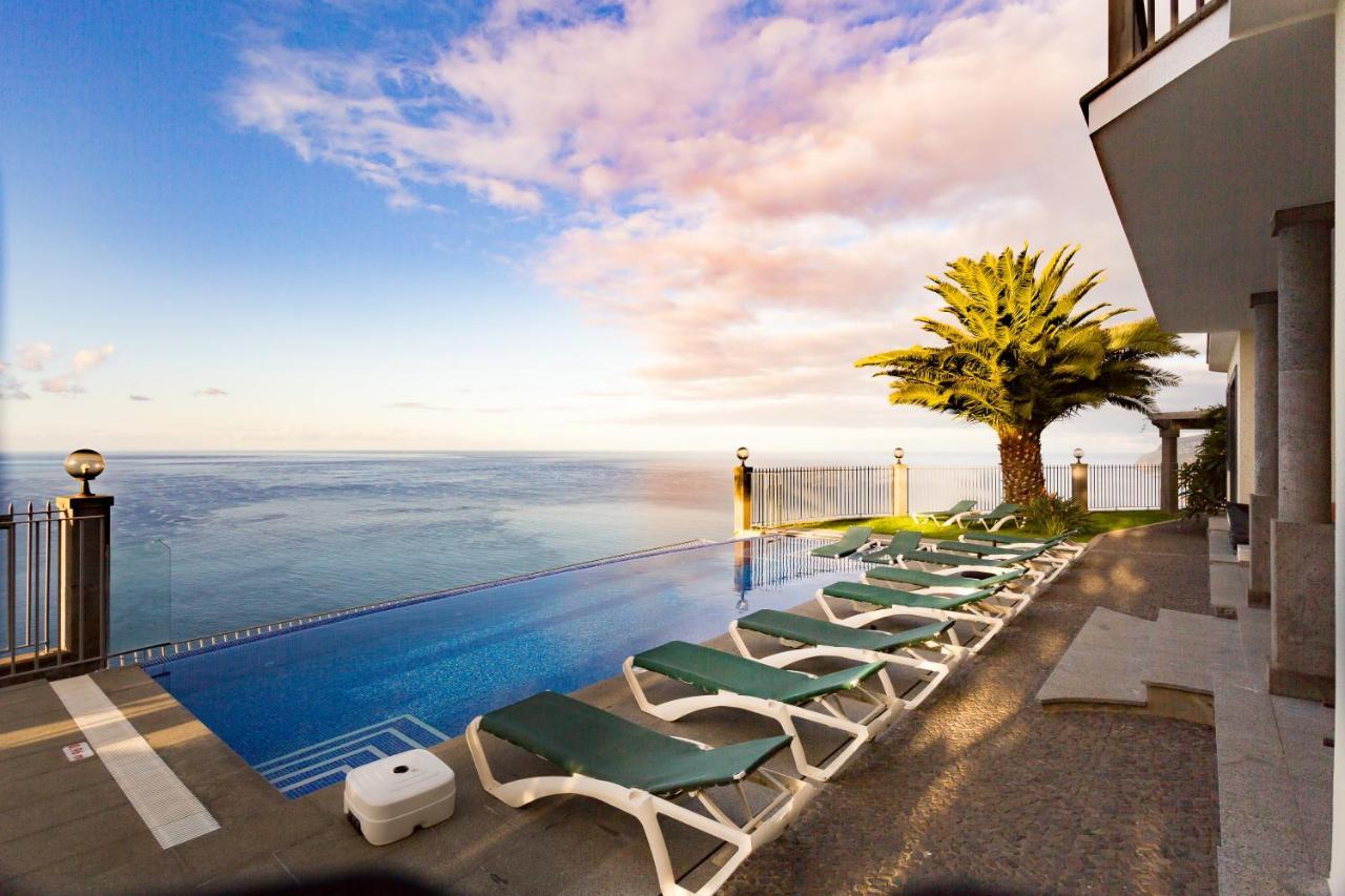 Ocean Cliff Villa Ponta do Sol  Buitenkant foto